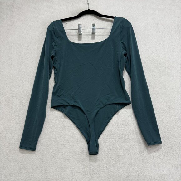 Lululemon Bodysuit Womens Small Green Long Sleeve Scoop Neck Snap Closure Top - Picture 6 of 9